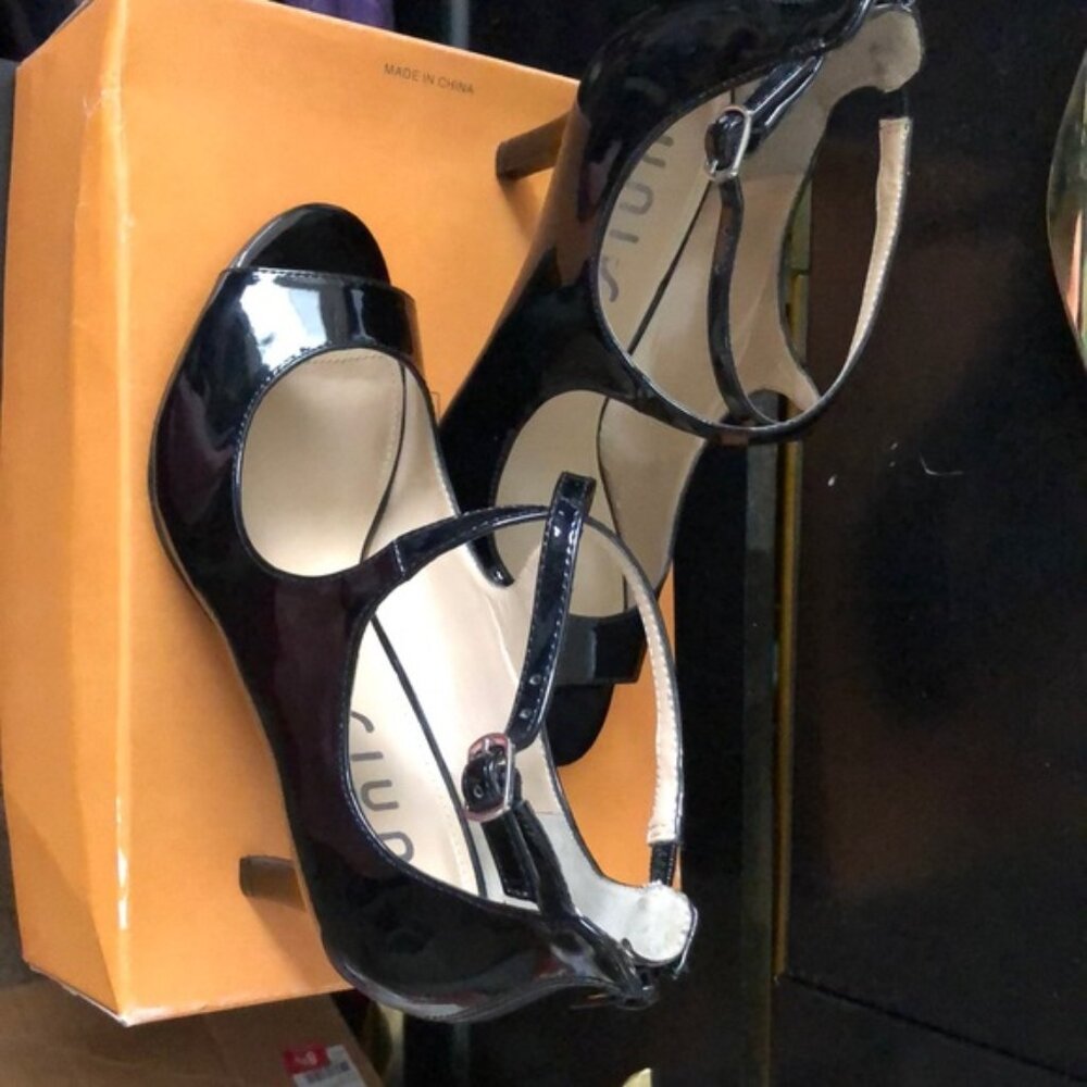 Sexy Unisa Date Night Heels